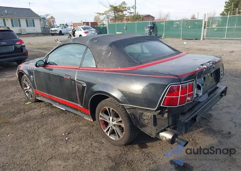 2000 Ford Mustang from USA, damaged, VIN 1FAFP4443YF212965